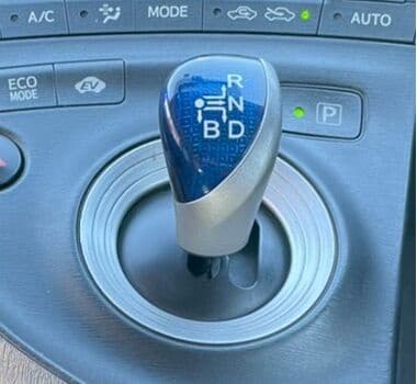 プリウスシフト