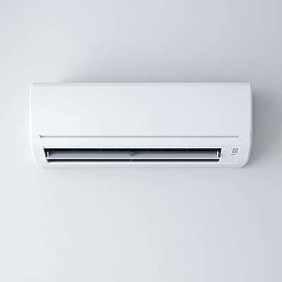 寝る時エアコンつけてる？