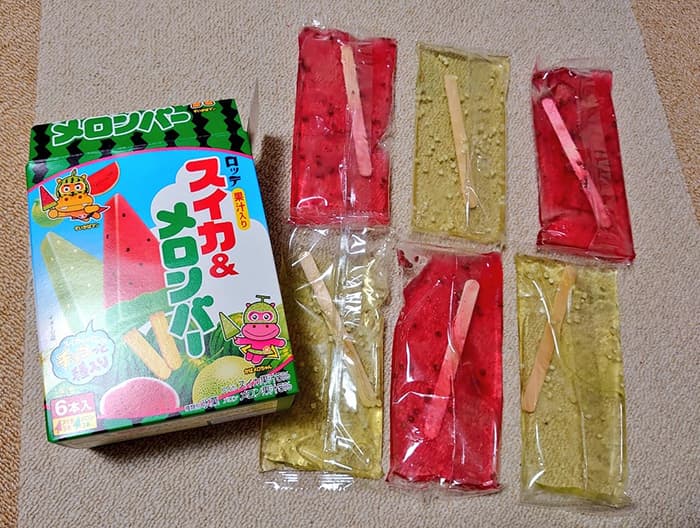 スイカとメロンの溶けてしまったアイス