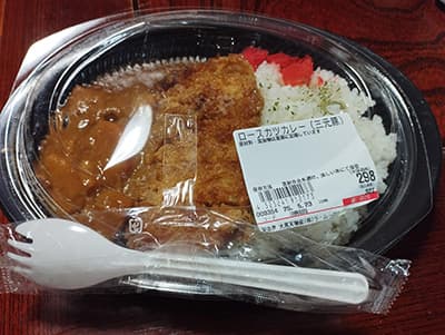 ロースカツカレー