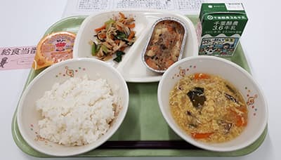 学校給食