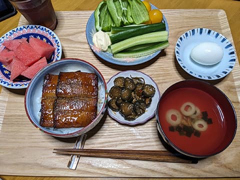 ウナギの偽物進化しすぎてワロタｗｗｗ