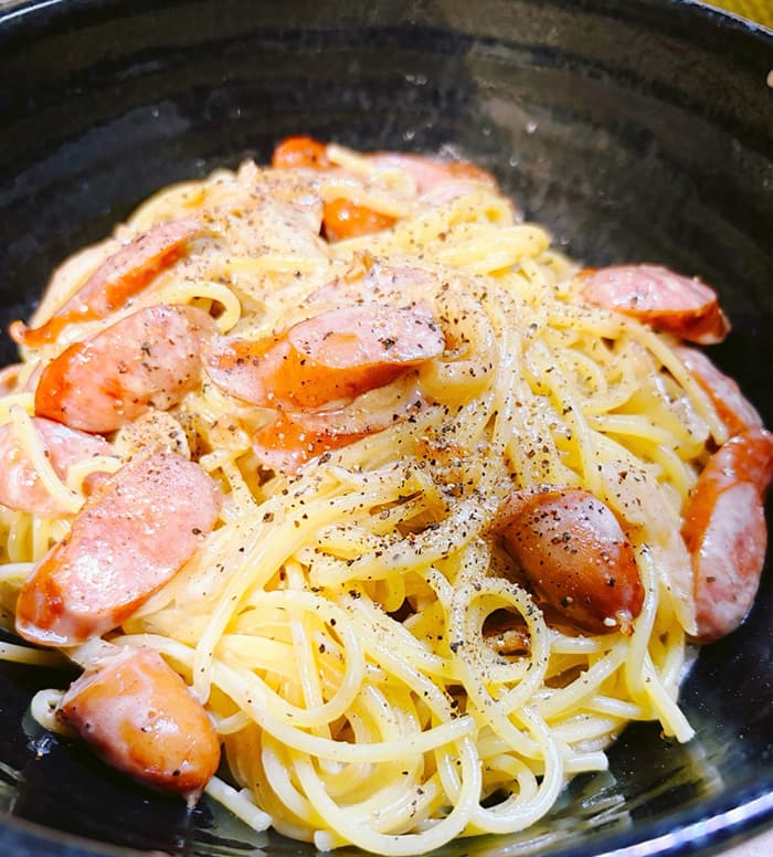 クリームパスタ