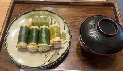 江戸時代から300年以上続く有名寿司店