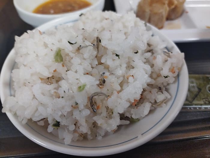 1泊7000円台の朝食バイキング