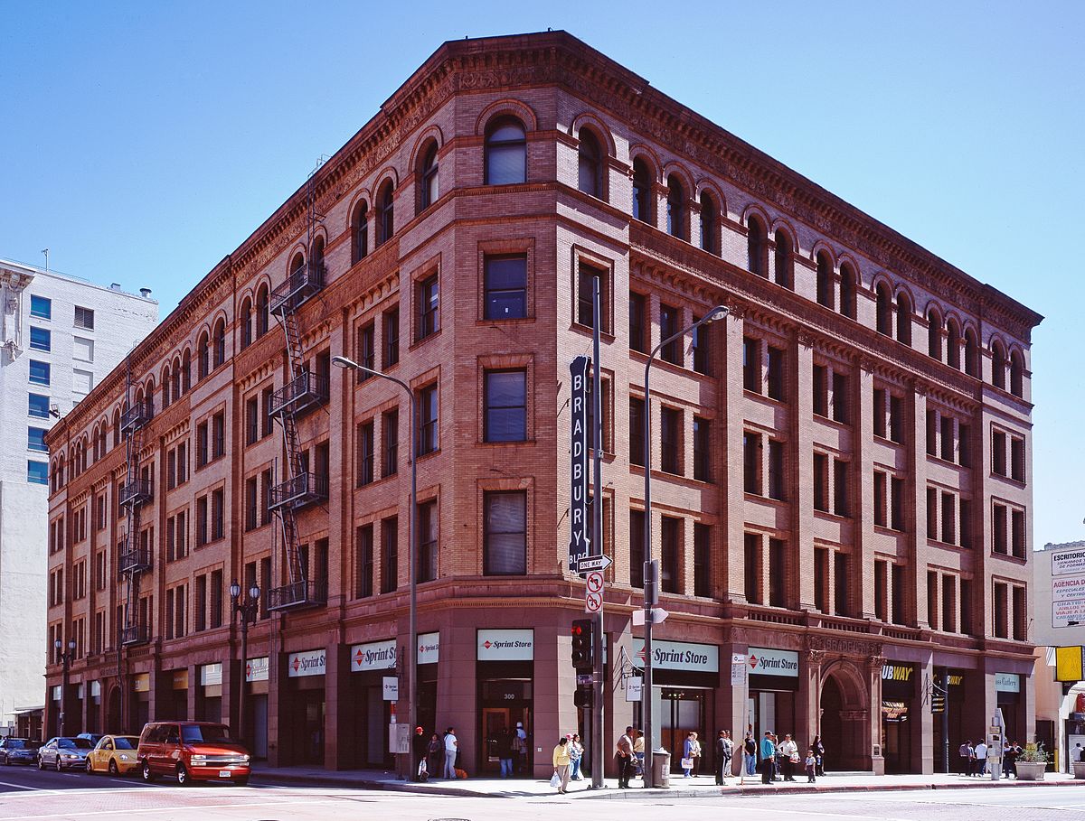 Bradbury Building (ブラッドベリー・ビルディング) : L.A.の建築