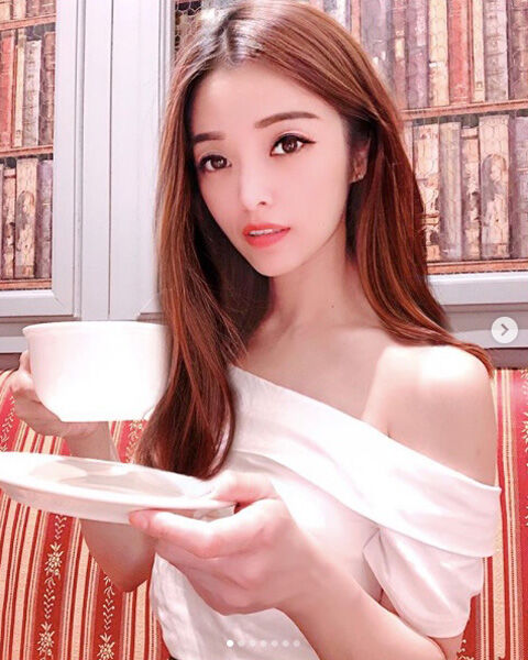 Jacqueline 左撇子嫣嫣3