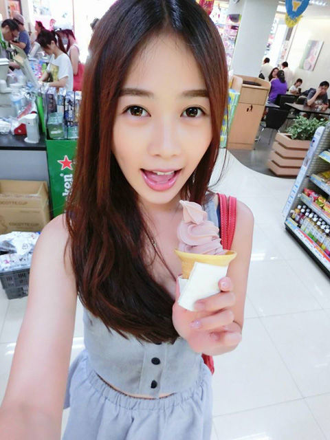 Cherry牟靜婷13