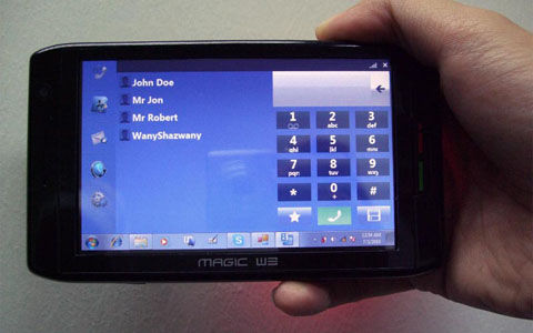 Windows 7で動くスマートフォンMagic W3