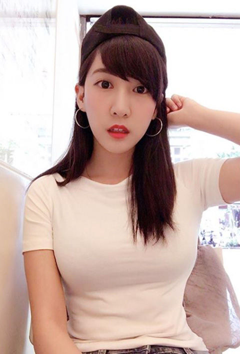 Chloe Cheng2
