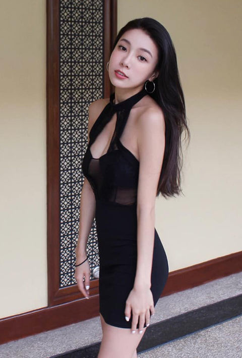 Debbie 邵岱兒10