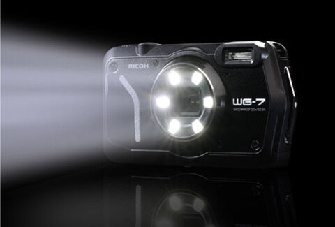 RICOH WG-7