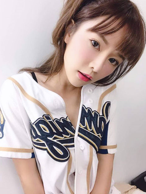 巫苡萱 Ava Wu12
