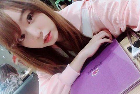 Angela Kuo1