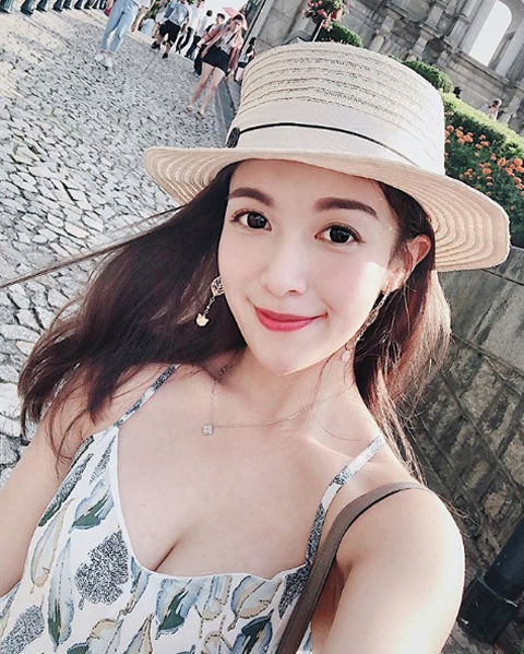 Karen Huang 黃巧綸10