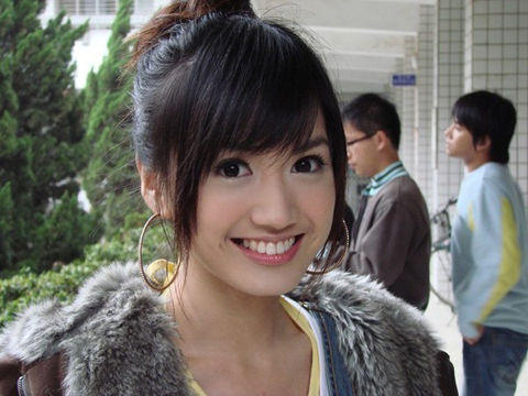 翁滋蔓1
