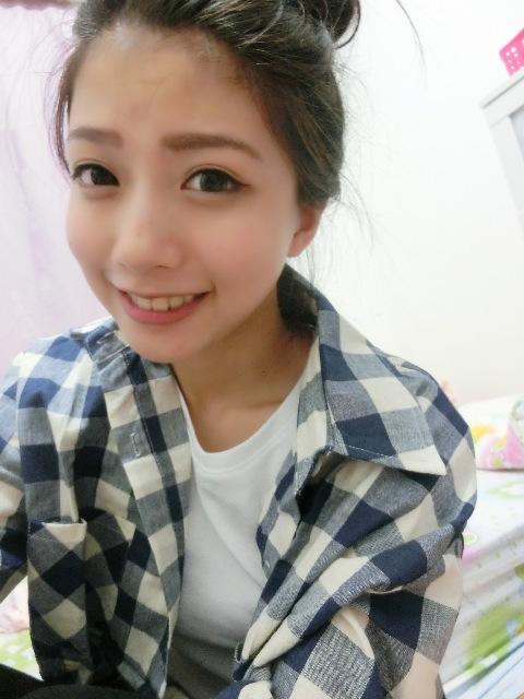 Una Yang12