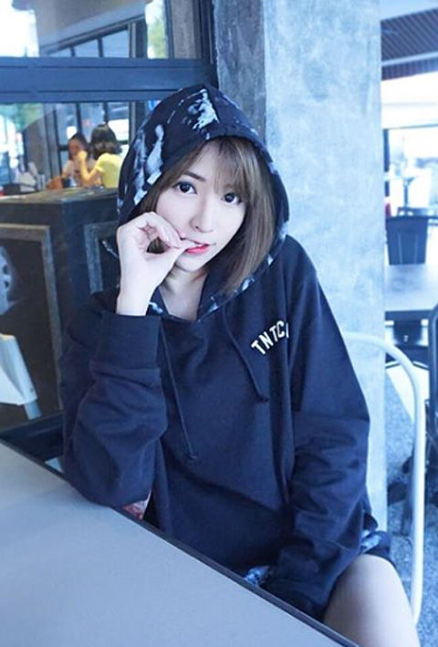 MikoWong7