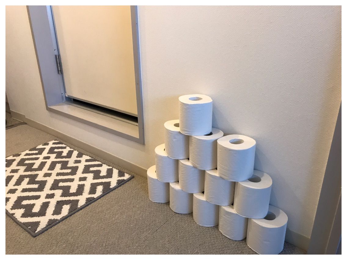 お洒落なトイレットペーパーの見せる収納 これは収納なのか お洒落なのか Tsutsumiのblog お洒落なトイレットペーパーの見せる収納 これは収納なのか お洒落なのか Tsutsumiのblog