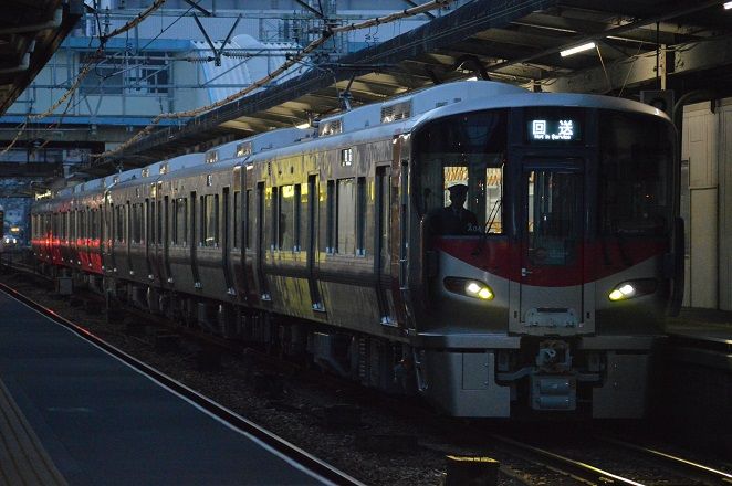 2月12日 3日連続の227系撮影 : 通勤準急の鉄道ブログ広島館