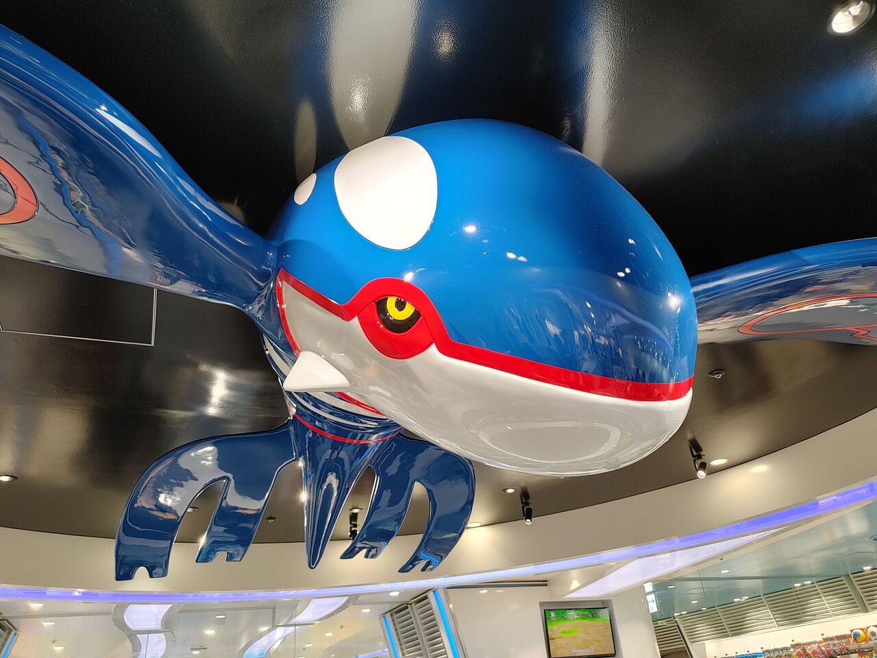 ポケモンセンターヨコハマ ツヨシは泣いてツヨくなる