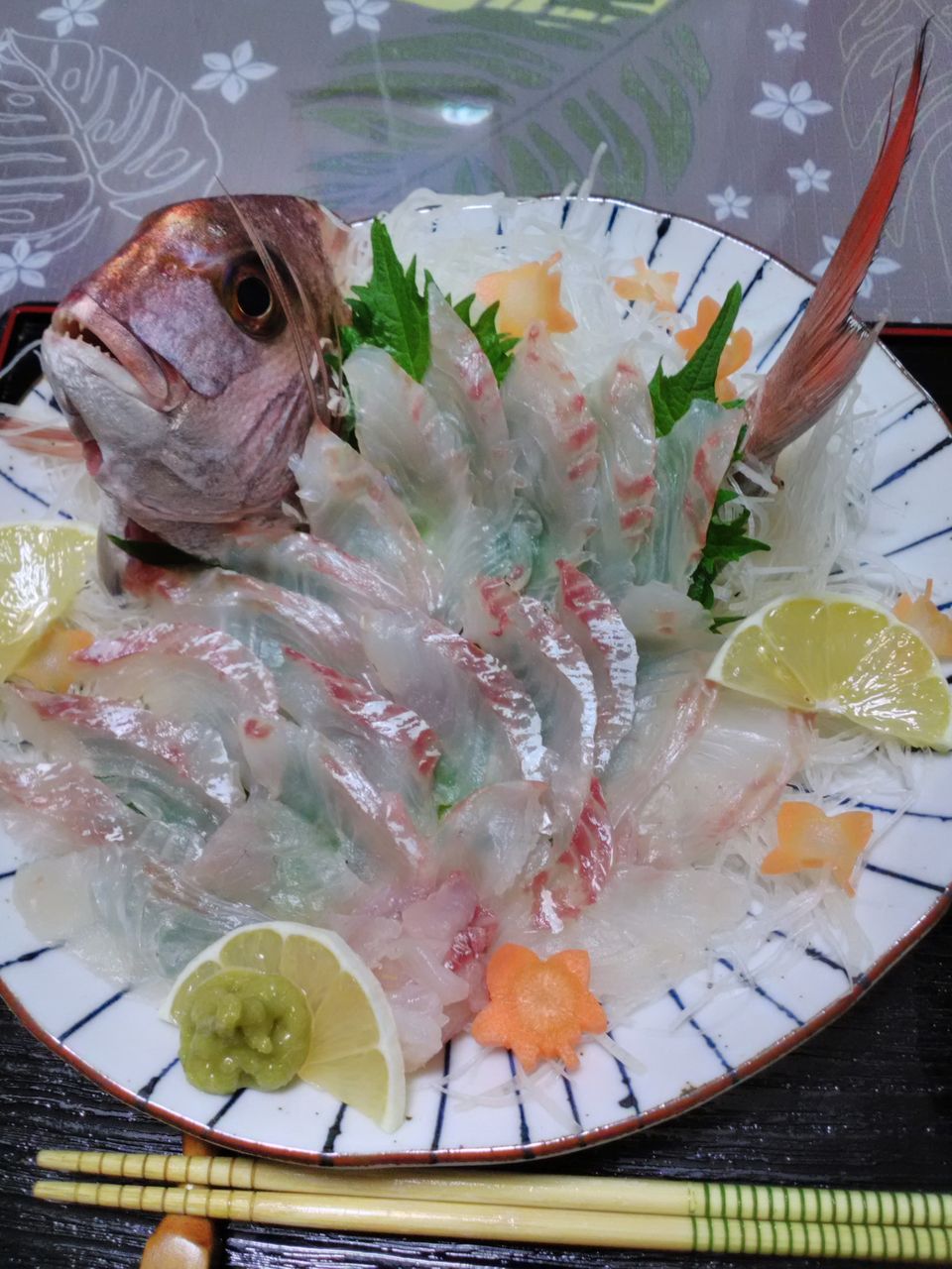 手作り 天然鯛の姿造り 昨日の食前酒の肴 岩永津与志の手作り料理 他 Blog