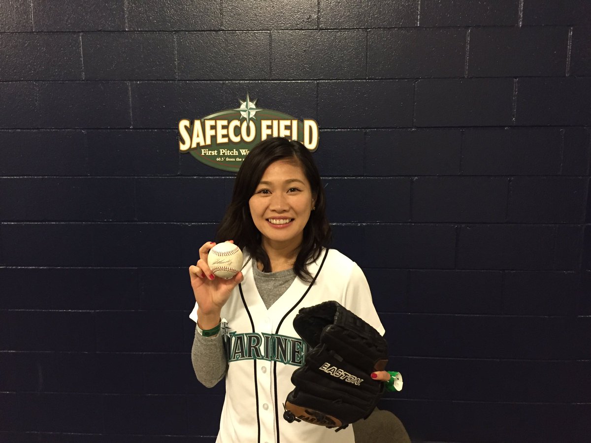 Mlb サッカー なでしこ川澄奈穂美 イチローの前でノーバン始球式 一生の自慢 勝利の左足 Annぶろ