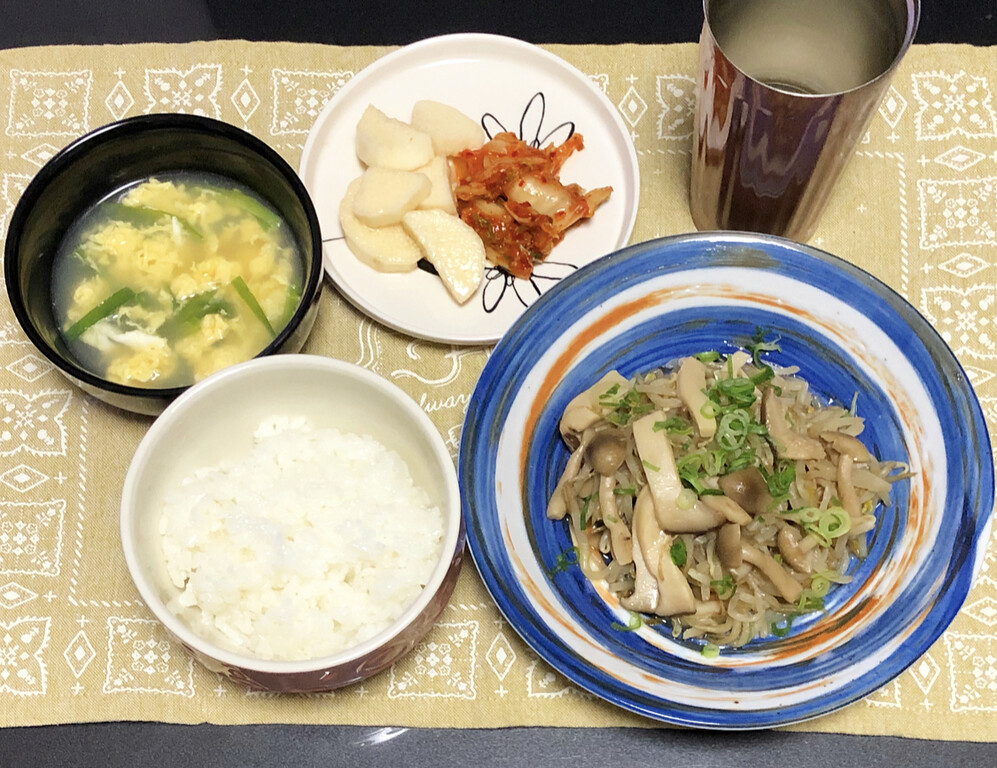 貧乏飯 1度も包丁を使わずに完成 年収150万円 旦那は無職 貧乏生活の全貌 借金返済 貯金 Powered By ライブドアブログ 貧乏飯 1度も包丁を使わずに完成 年収150万円 旦那は無職 貧乏生活の全貌 借金返済 貯金 Powered By ライブドアブログ