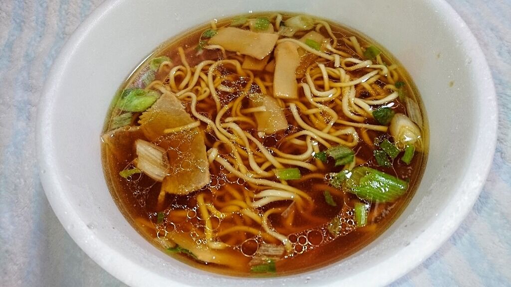 セブンイレブン 蔦 醤油ラーメン ミシュランを獲得したラーメン店のカップ麺 館山 南房総のランチ グルメ カフェおすすめ情報 セブンイレブン 蔦 醤油ラーメン ミシュランを獲得したラーメン店のカップ麺 館山 南房総のランチ グルメ カフェおすすめ情報