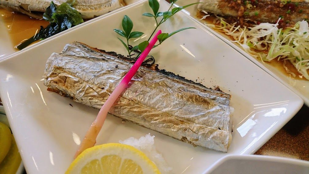 富浦 おさかな倶楽部で太刀魚ｓｅｔ定食を食べました 太刀魚一匹を煮魚 焼き魚 唐揚げで 館山 南房総のランチ グルメ カフェおすすめ情報