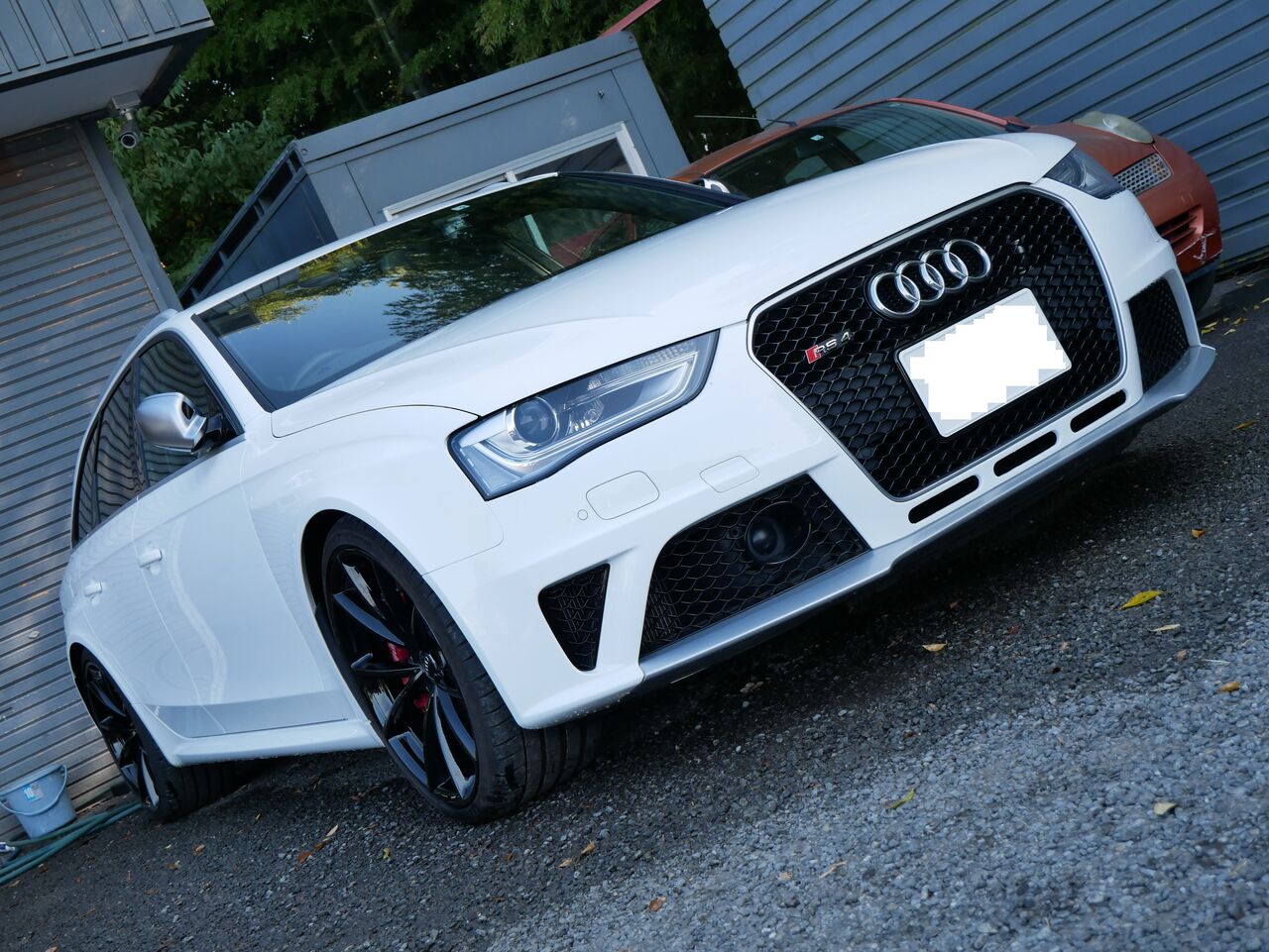 Audi rs4 тормоза