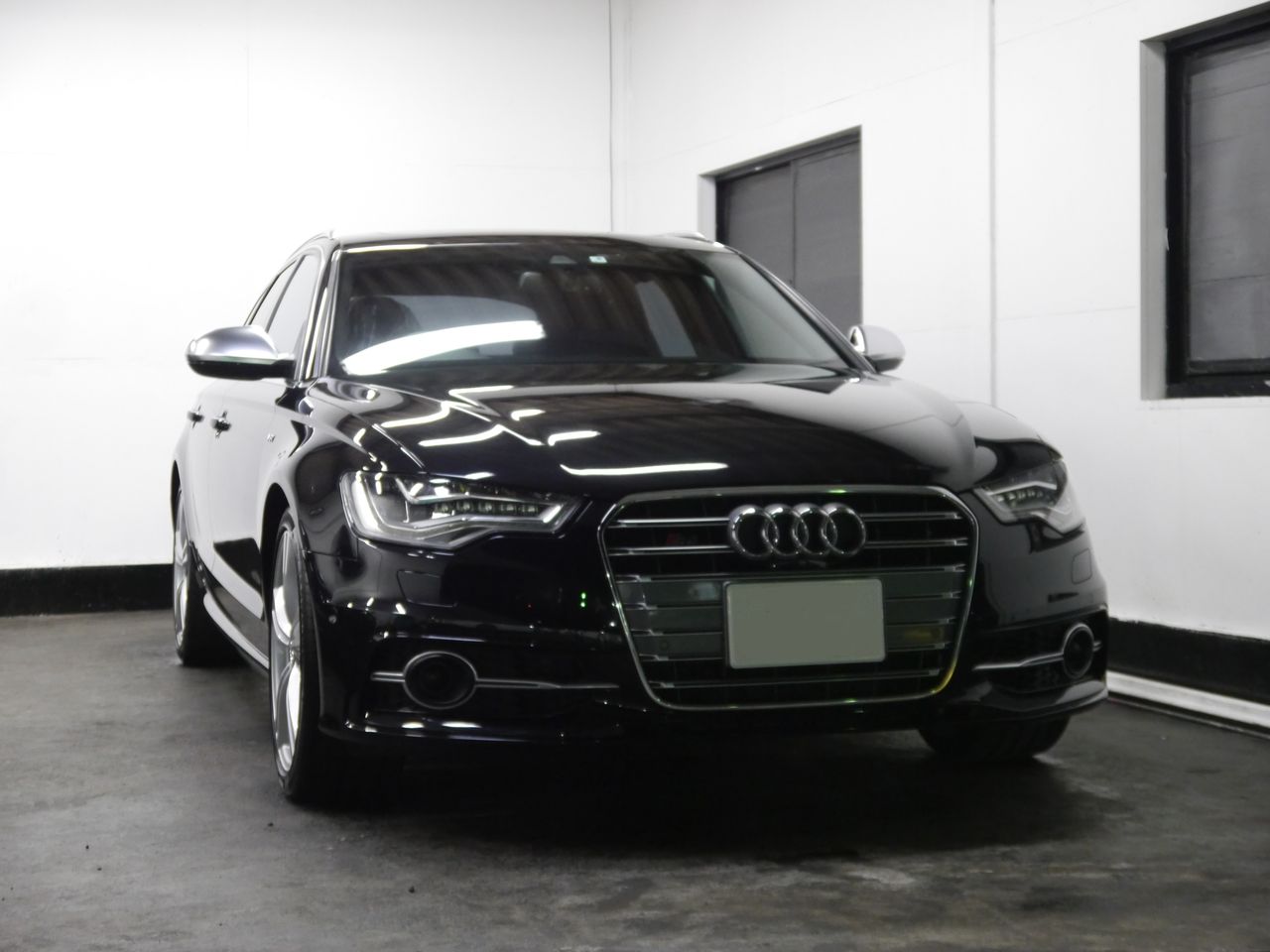 Audi S6アバント 4 0tfsiクワトロ プレセンスp 黒 納車ブログ Audi S6アバント 4 0tfsiクワトロ プレセンスp 黒 納車ブログ