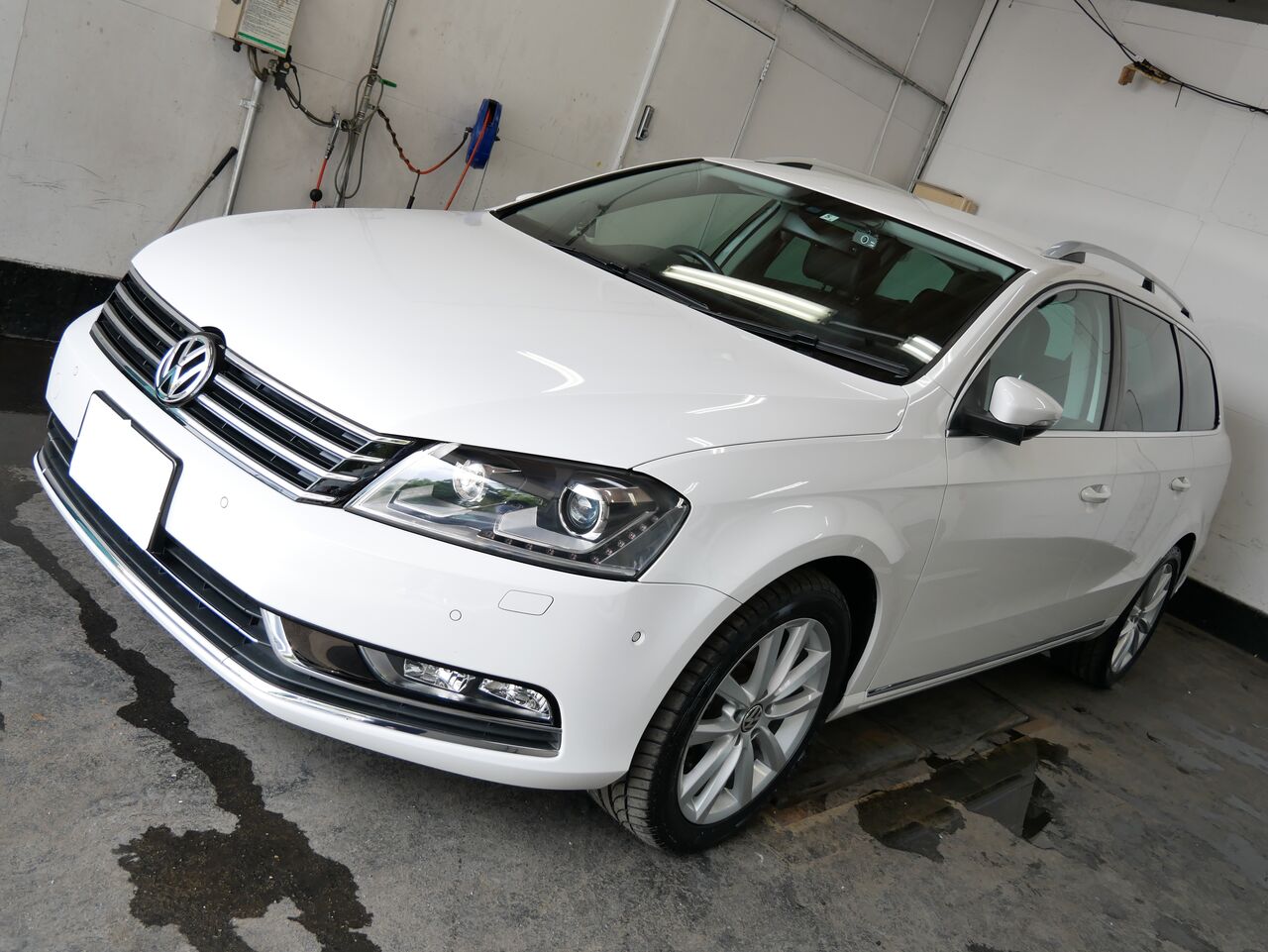 Vw パサートヴァリアント Tsiハイライン 白 納車ブログ