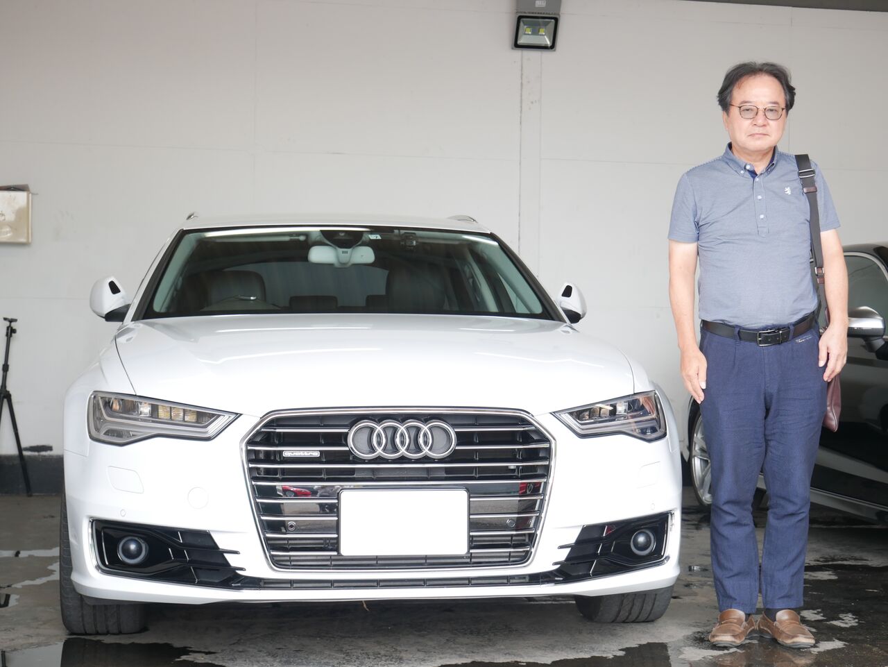 ａｕｄｉ ａ６アバント ２ ０ｔｆｓｉクワトロ アシスタンスｐ パール 納車ブログ