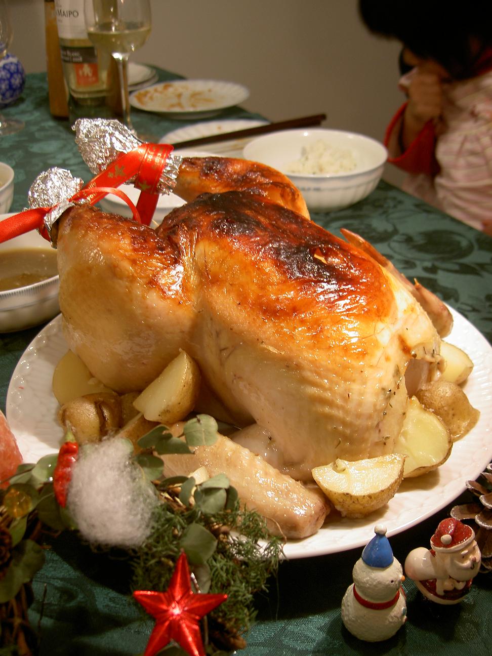 鶏丸ごと一匹ローストチキンのクリスマス料理 ビストロパパ パパ料理のススメ