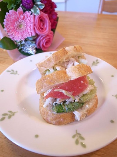 ローストチキンサンドb