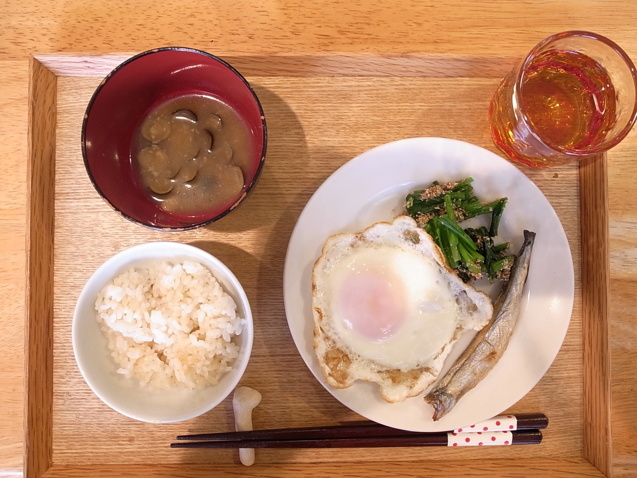 朝の朝食方程式 五分付き米 焼き魚 青菜お浸し 味噌汁 番茶 ビストロパパ パパ料理のススメ