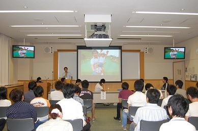 3903354023_3a0063414d