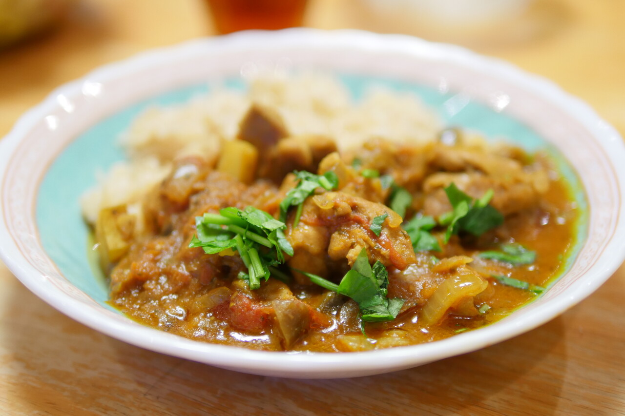 ルウを使わないスパイスだけで作る絶品カレーの作り方 鍋はストウブで ビストロパパ パパ料理のススメ ルウを使わないスパイスだけで作る絶品カレーの作り方 鍋はストウブで ビストロパパ パパ料理のススメ