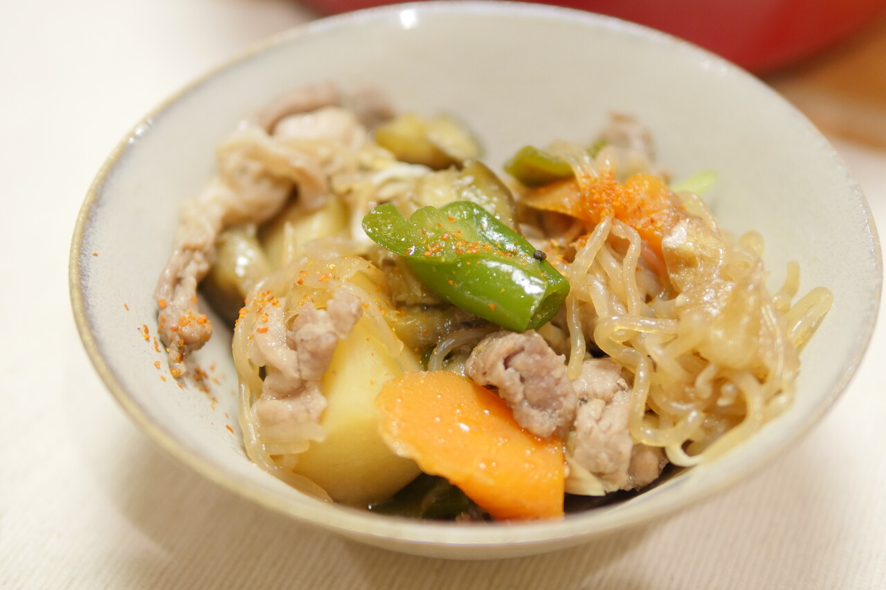 ピーマン ナス入り 夏の豚肉じゃが オンライン講演 デジタル食育で共食が広まる 開催しました ビストロパパ パパ料理のススメ