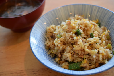 ツナ炒飯アップ