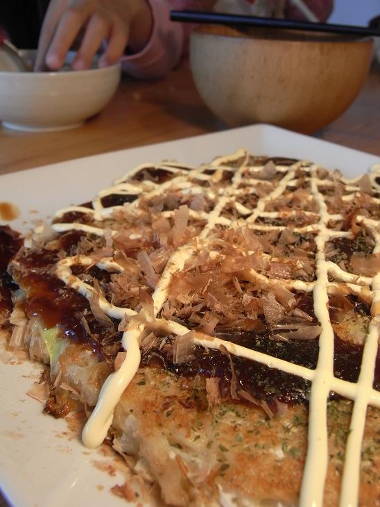 たこ焼の残った生地でお好み焼き オンとオンとオフの時代 ビストロパパ パパ料理のススメ たこ焼の残った生地でお好み焼き オンとオンとオフの時代 ビストロパパ パパ料理のススメ