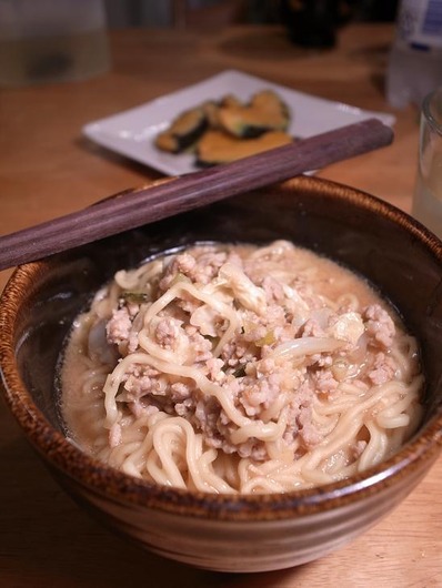 ネギ肉ラーメンb