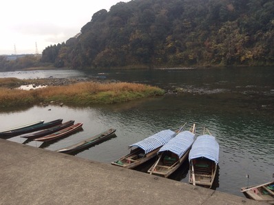 img_20141130224441_048