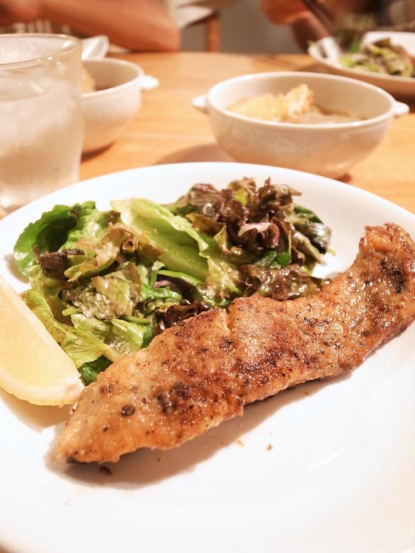 秋は 外カリカリ 中ふわっな サーモンのムニエル 明日は静岡市でパパ料理教室 ビストロパパ パパ料理のススメ 秋は 外カリカリ 中ふわっな サーモンのムニエル 明日は静岡市でパパ料理教室 ビストロパパ パパ料理のススメ