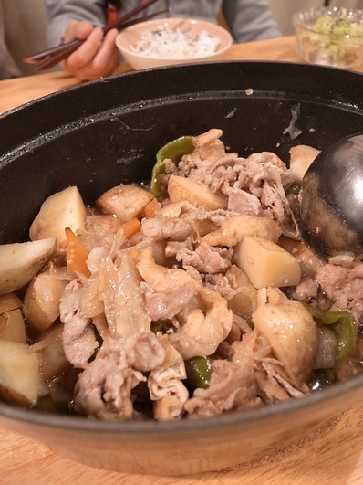 水なし肉じゃがストウブ