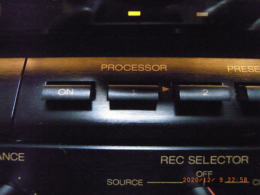 R0010448