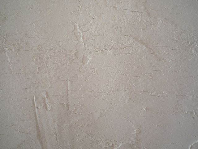 漆喰 ｄｉｙで塗る予定の方へ 千金堂 秋田 で新築しました H24 5 9