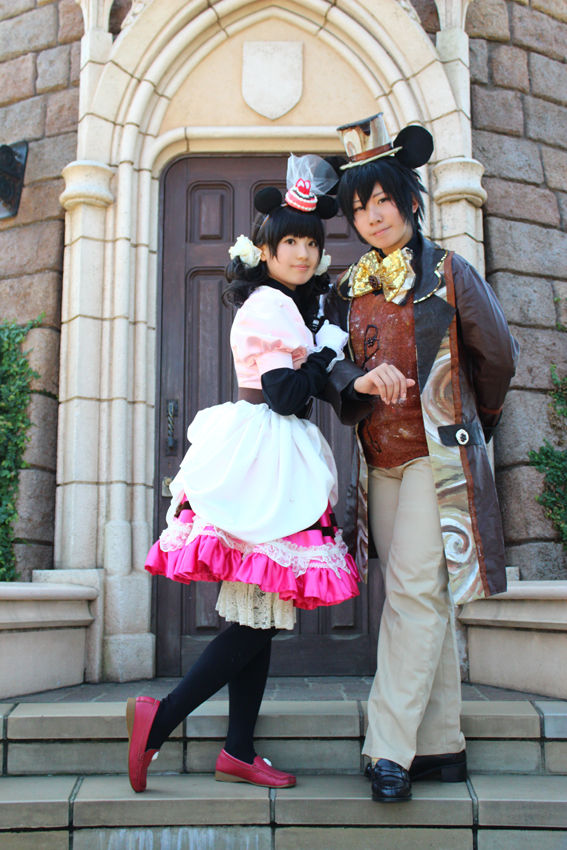 ディズニーハロウィン 体が固い人