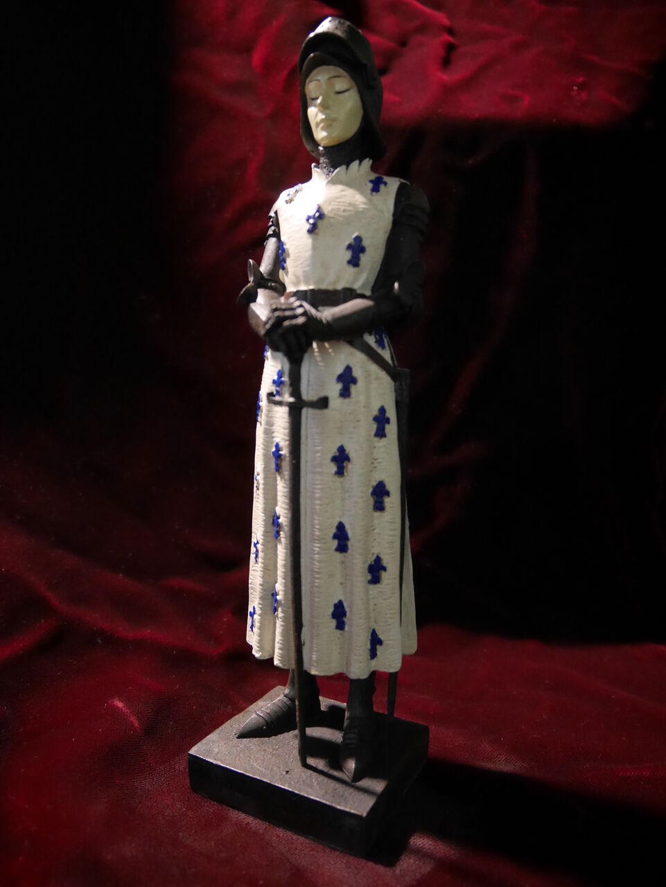 歴史グッズ ジャンヌ ダルク 全身像 世界史の旅 探訪記と歴史グッズ